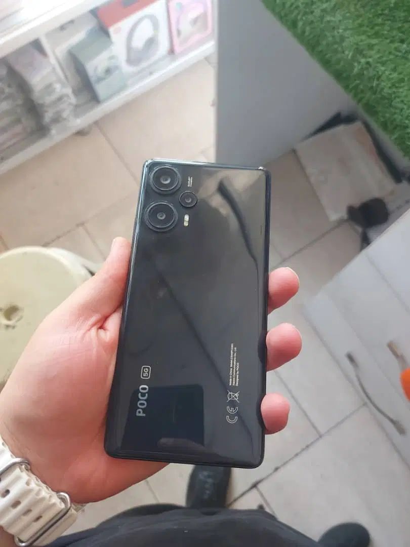 گوشی F5 با حافظه 256 Ram12|موبایل|تهران, تهرانپارس شرقی|دیوار