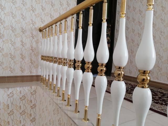 فروش لوله و یراق و نرده استیل به قیمت عمده|خدمات پیشه و مهارت|شیراز, اصلاحنژاد|دیوار