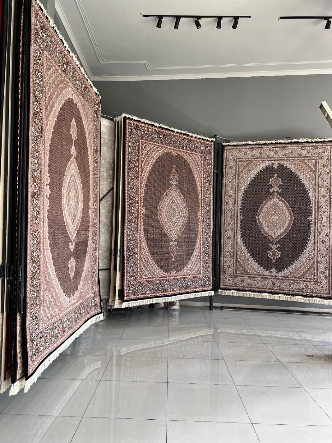 فرش ۱۲ متری تارا ۱۰۰۰ شانه سالاری ( اقساط ۱۰ ماهه)|فرش|تبریز, |دیوار