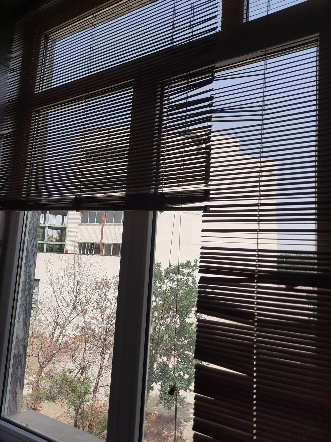 پرده کرکره در حد نو|پرده، رانر، رومیزی|خمینی‌شهر, |دیوار