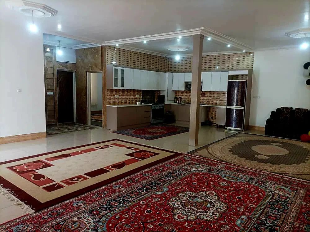 باغ شخصی جاده صدرا آپادانا رهن و اجاره سالانه|اجارهٔ خانه و ویلا|شیراز, شهرک قمشه|دیوار