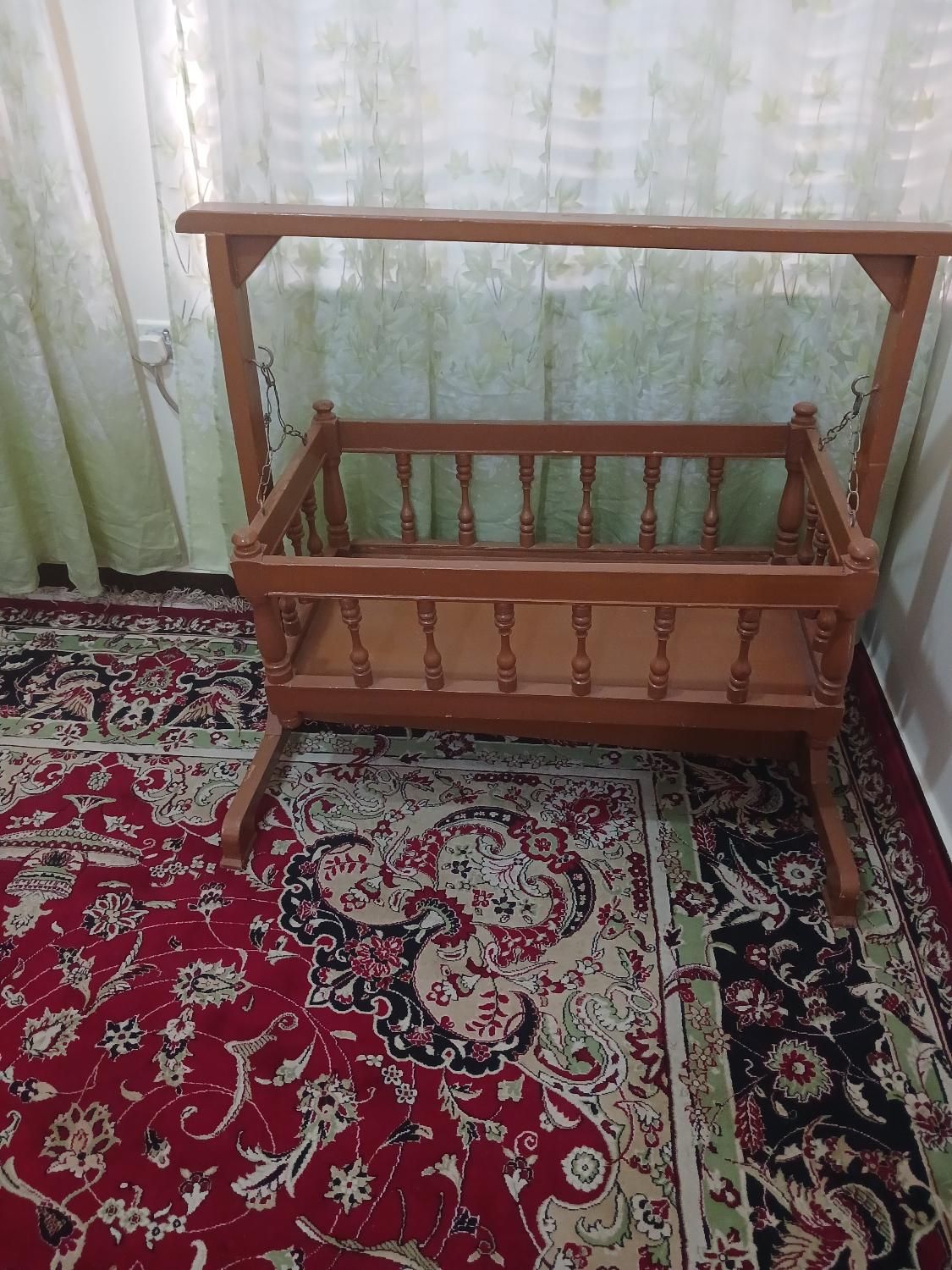 گهواره چوبی|اسباب و اثاث بچه|بهبهان, |دیوار