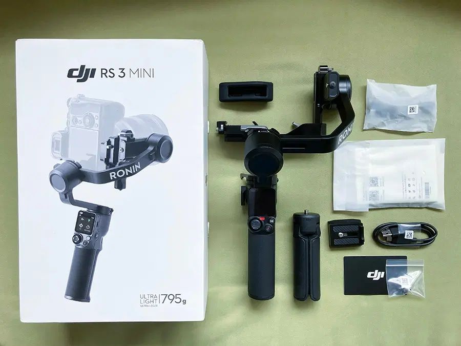 لرزشگیر دوربین DJI RS3 MINI آنباکسی|دوربین عکاسی و فیلم‌برداری|رشت, یخسازی|دیوار