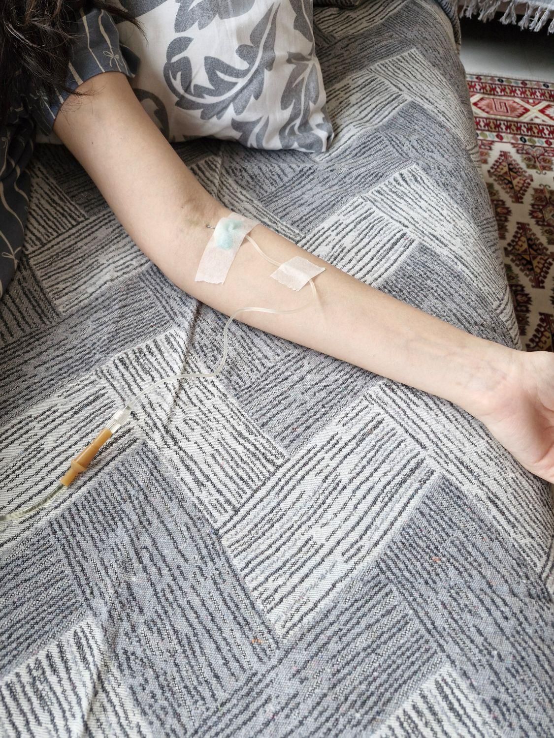 تزریقات و سرم تراپی در منزل|خدمات آرایشگری و زیبایی|گنبد کاووس, |دیوار