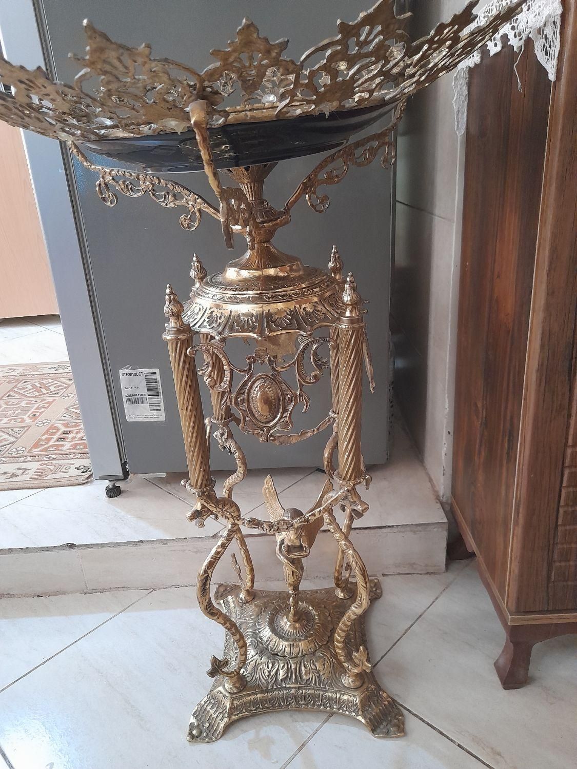 کنار سالنی برنزی|صنایع دستی و سایر لوازم تزئینی|کرج, مصباح|دیوار