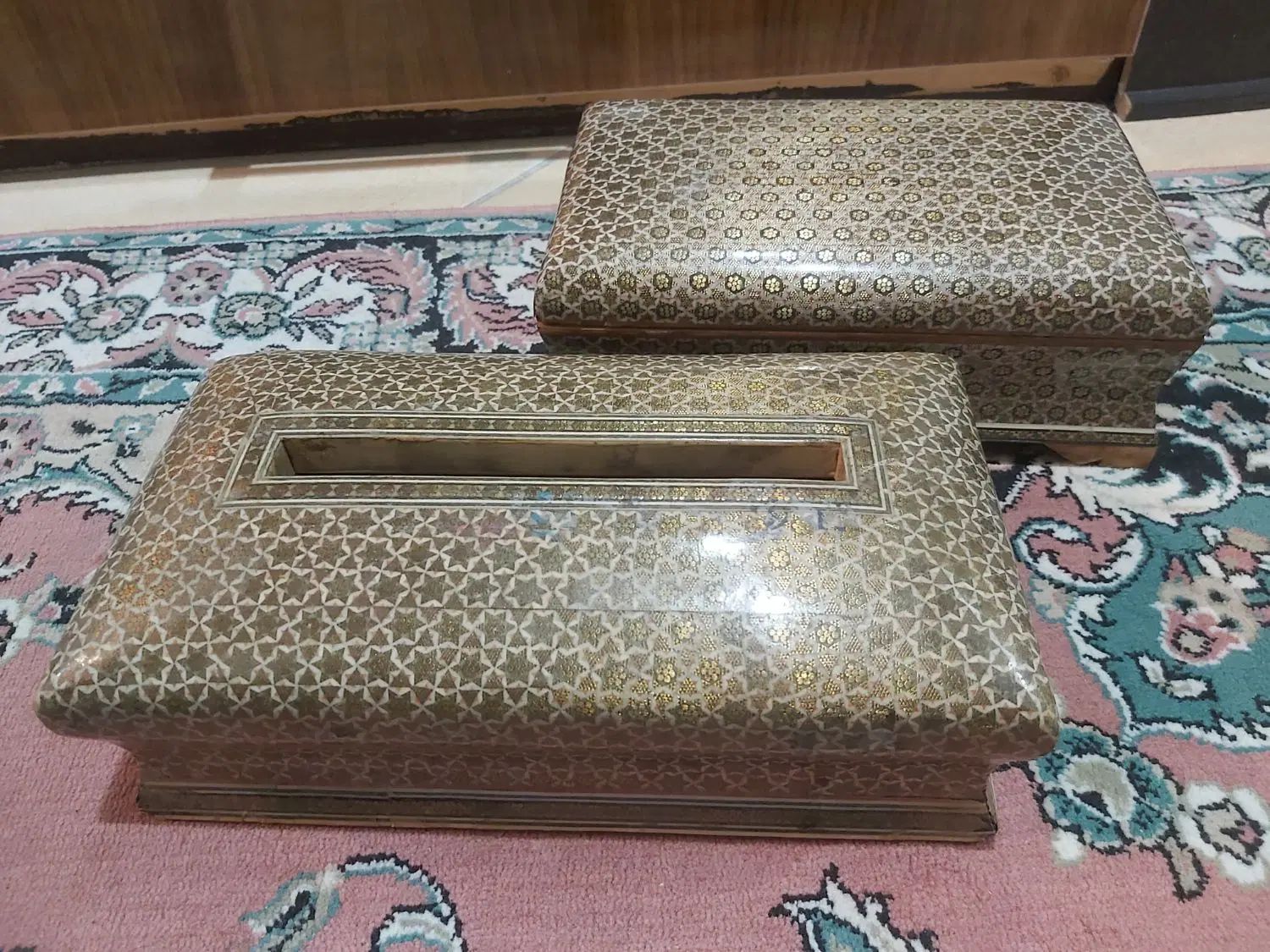 ست دو تکه خاتم کاری جعبه دستمال و جاکاردی کارکرده|صنایع دستی و سایر لوازم تزئینی|تهران, وردآورد|دیوار