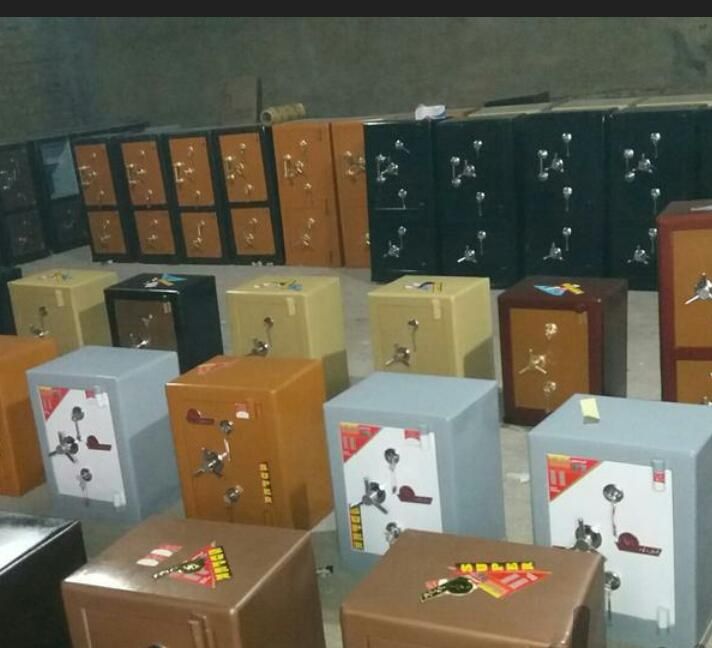 گاوصندوق رو میزی،کتابی،زیرمیزی|دفتر کار|قم, بلوار امین و ساحلی|دیوار