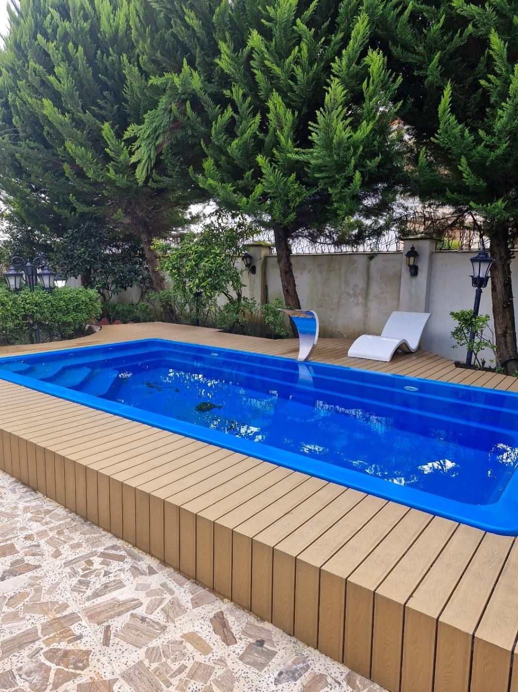 نصب تزئینات ساختمانی|خدمات پیشه و مهارت|تنکابن, |دیوار