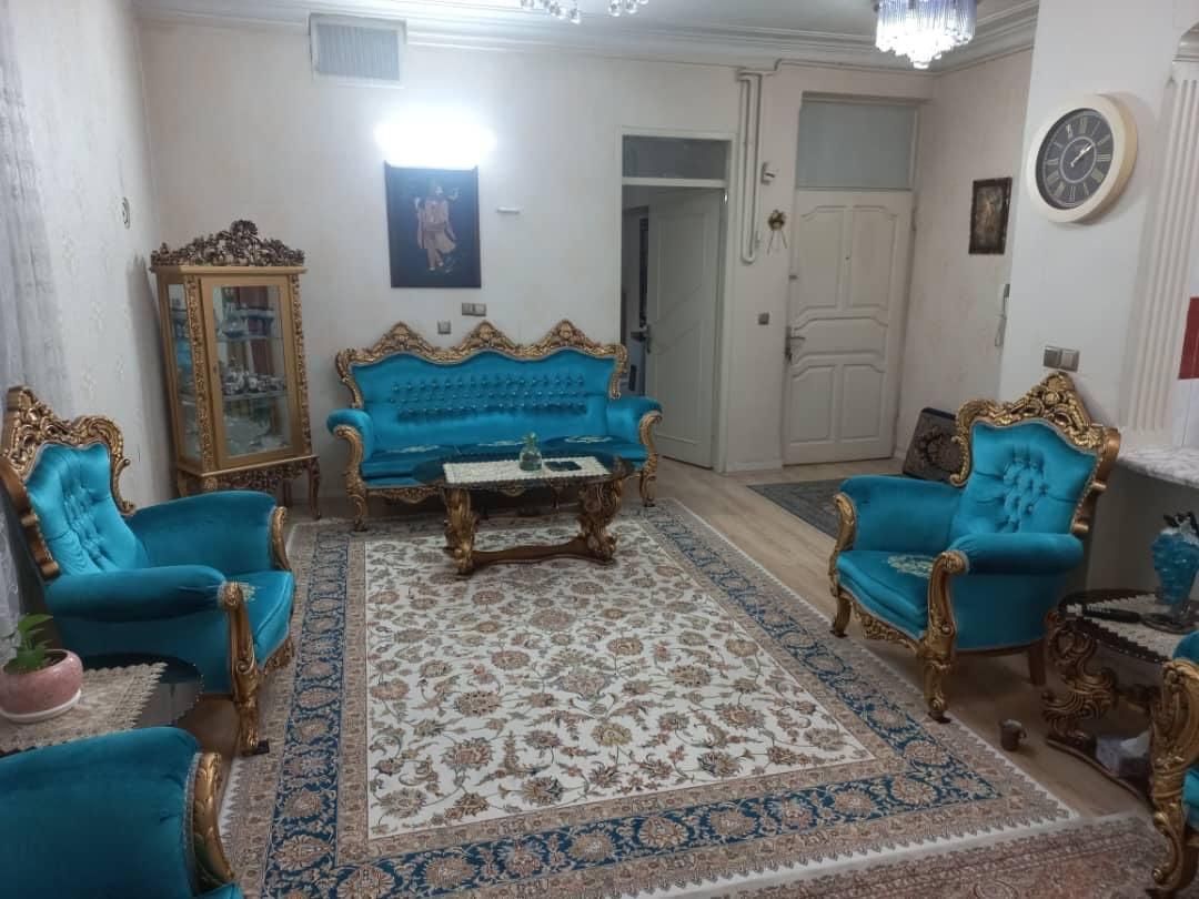 آپارتمان ۷۱ متری ، تک خوابه ، طبقه اول|فروش آپارتمان|تهران, شیخ هادی|دیوار