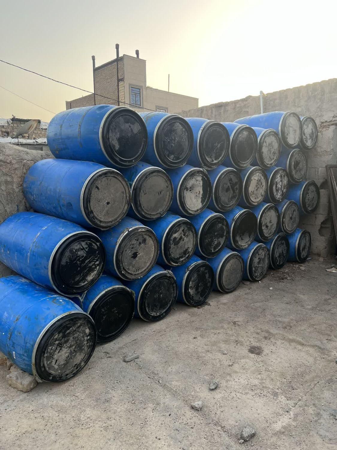 خرید و فروش بشکه های پلاستیکی ایرانی و خارجی|عمدهفروشی|محمدشهر, محمدشهر|دیوار