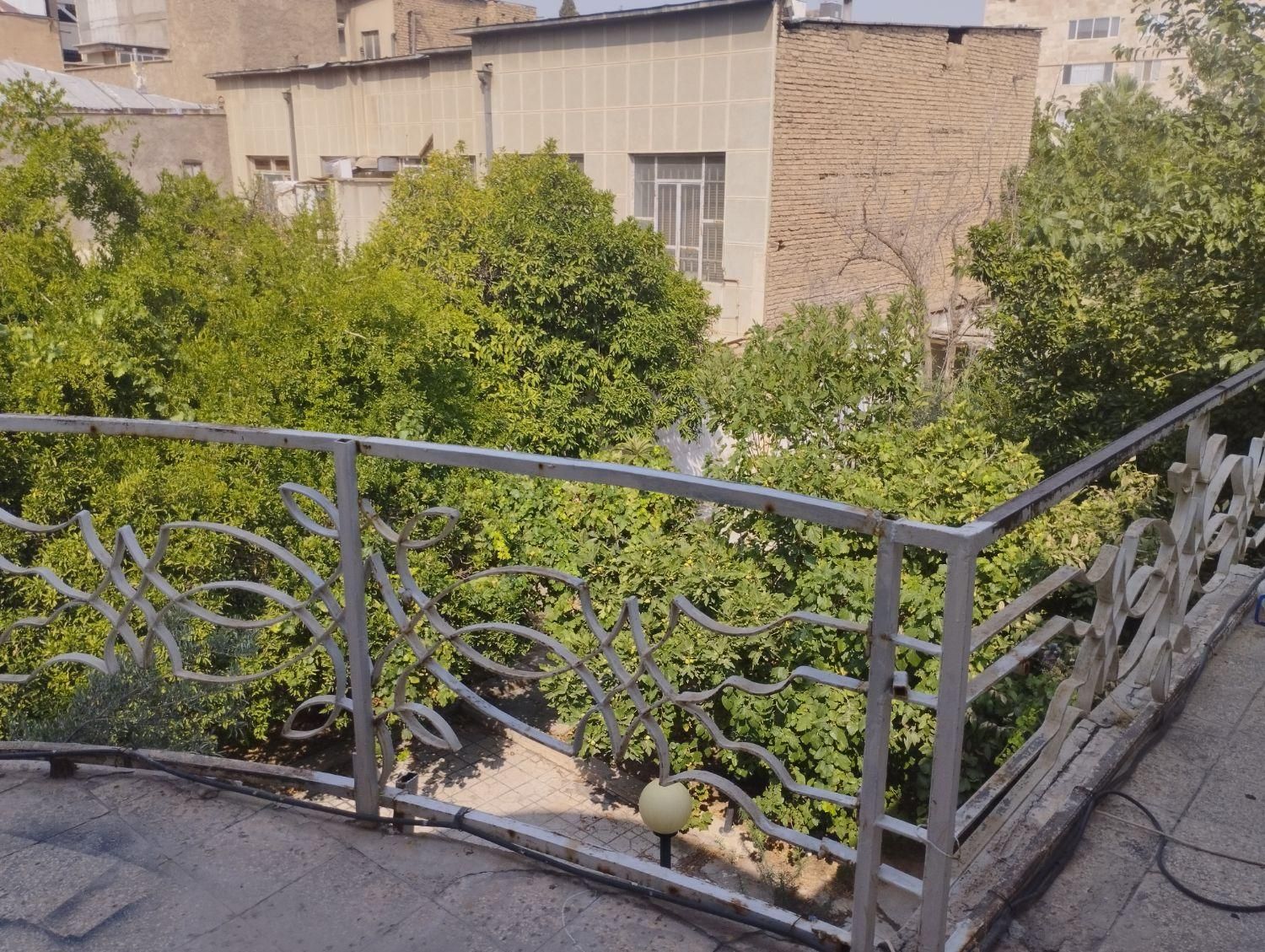 خوابگاه دخترانه بهار|اجارهٔ کوتاه‌مدت آپارتمان و سوئیت|شیراز, زند|دیوار