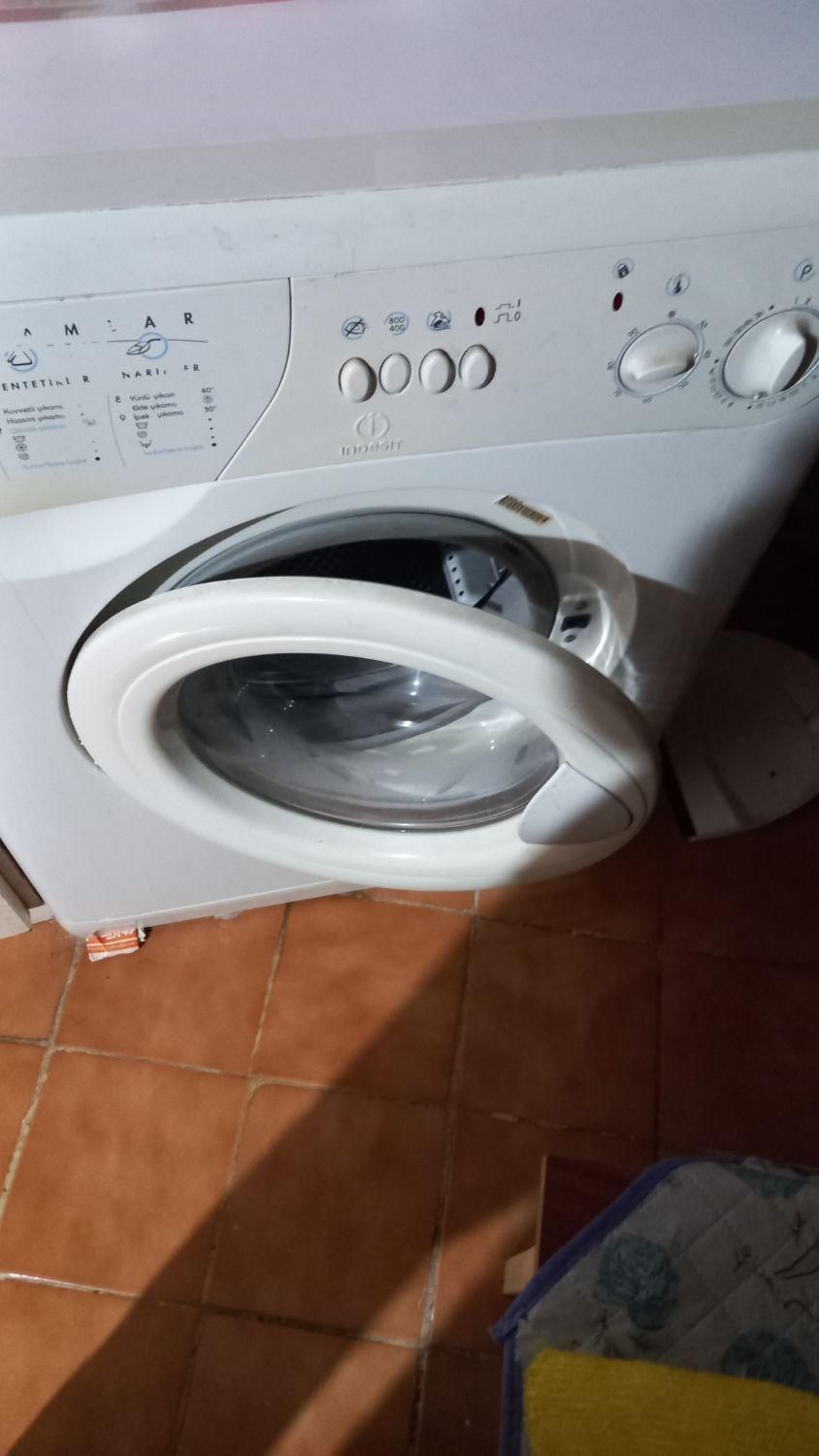 ماشین لباسشویی ایندزیت - Indesit|ماشین لباسشویی و خشک‌کن لباس|تهران, فرحزاد|دیوار