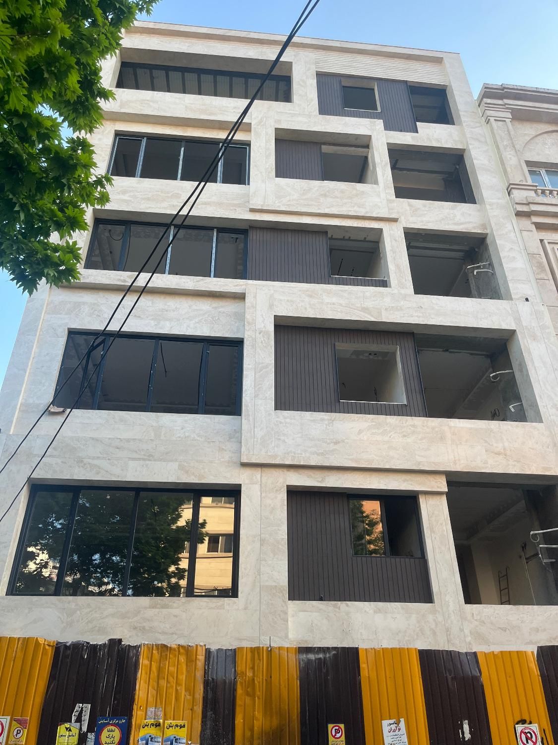 مشارکت رسالت ۲۹۷ متری با بر ۱۵ متری|مشارکت در ساخت املاک|رشت, فلسطین|دیوار