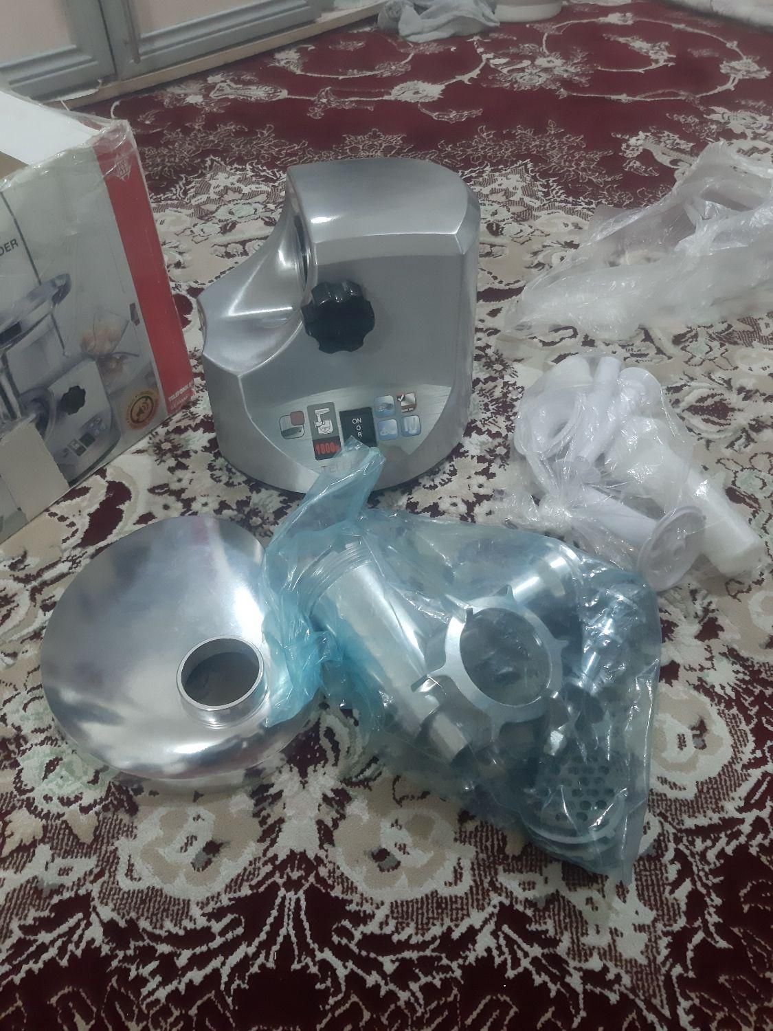 چرخ گوشت آلمانی اصل بدنه استیل تیغه فولادی نونو|خردکن، آسیاب، غذاساز|اسفراین, |دیوار
