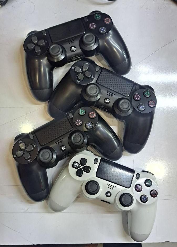 دسته ps4 و ps5 اصلی در حد نو|کنسول، بازی ویدئویی و آنلاین|شیراز, زند|دیوار
