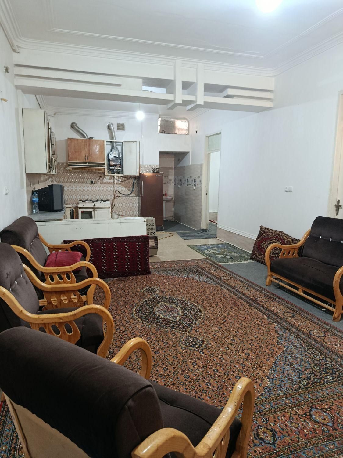 اجاره روزانه سوئیت پارکینگ دار|اجارهٔ کوتاهمدت آپارتمان و سوئیت|زابل, |دیوار