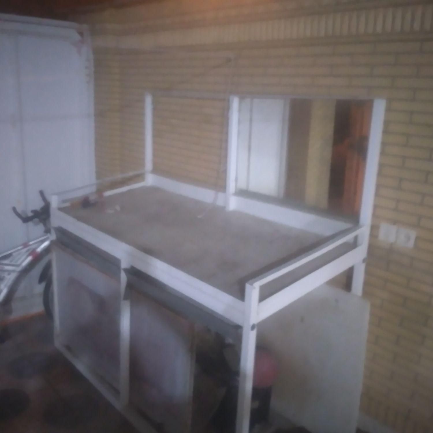 میز ویترین|بوفه، ویترین، کنسول|زرقان, |دیوار