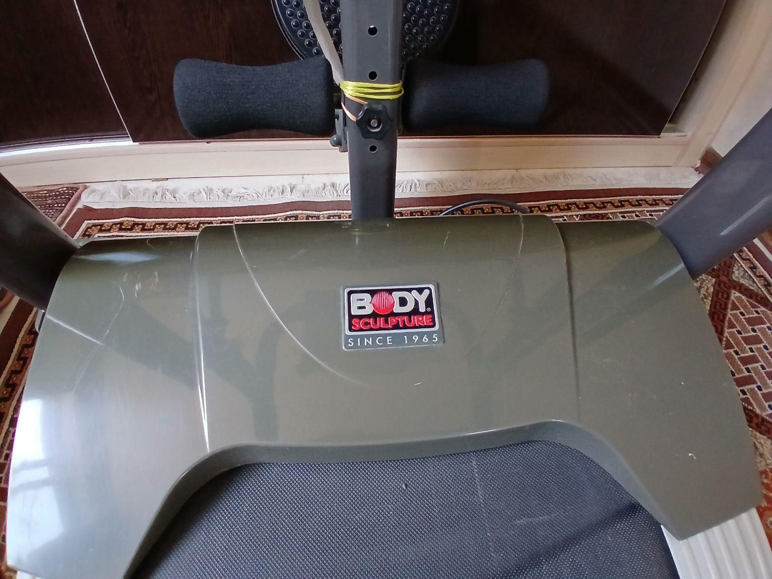 تردمیل کاملا نو و سالم|تجهیزات ورزشی|شاهین‌شهر, مسکن مهر|دیوار