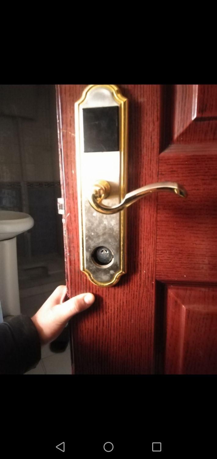 کلیدسازی، قفل سازی، کلیدساز شبانه روزی، قفلساز|خدمات پیشه و مهارت|مشهد, هدایت|دیوار