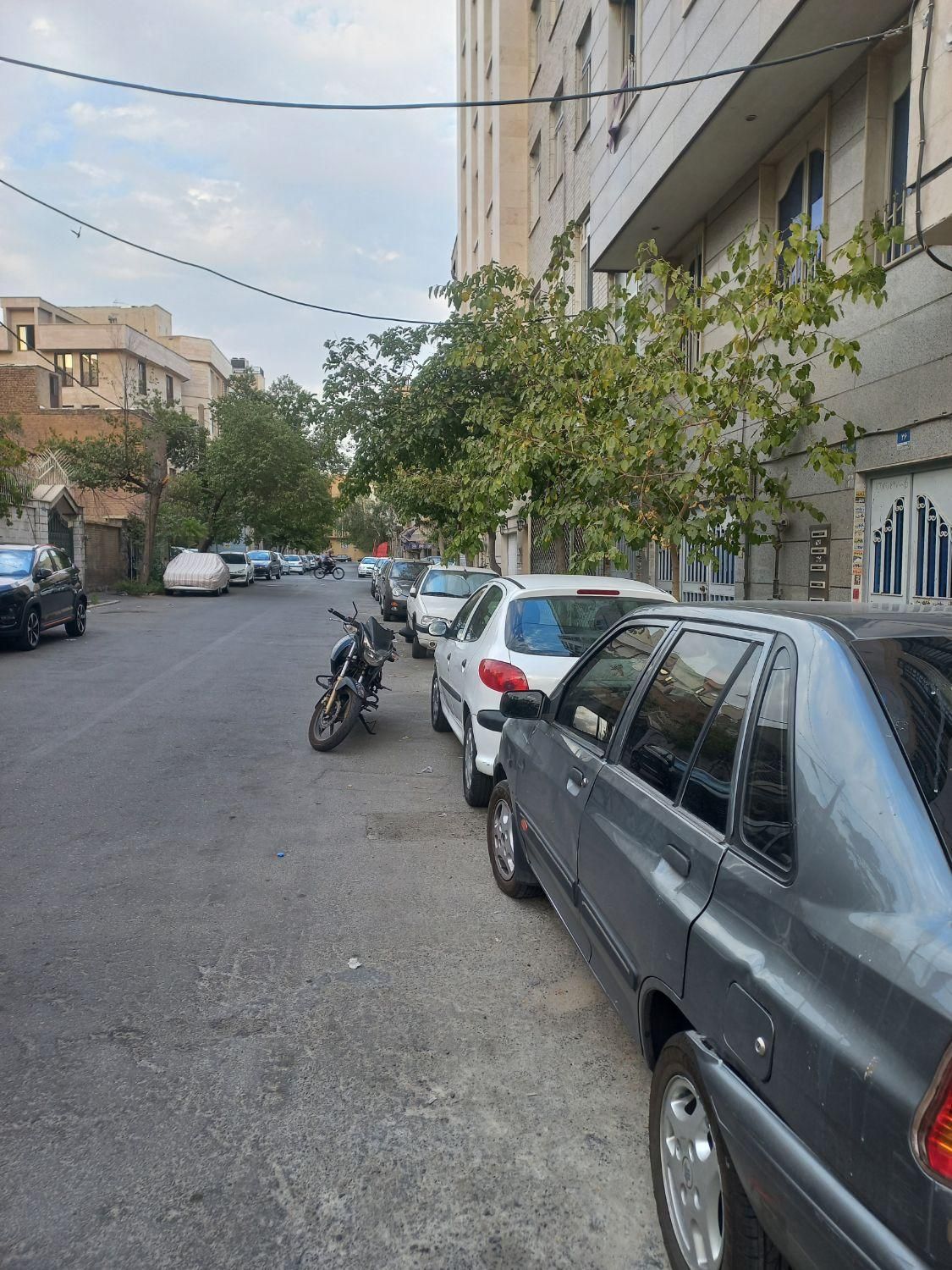 ۵۷ متر/طاهربهزاد/پارکینگ انباری/قدرالسهم دار|فروش آپارتمان|تهران, جمهوری|دیوار