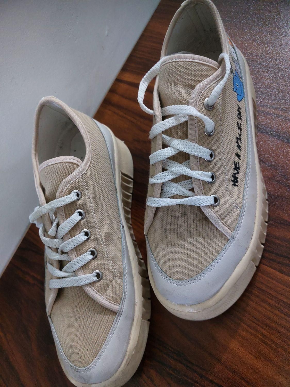 دوتا کتونی سایز ۳۸|کیف، کفش، کمربند|رشت, رودبارتان|دیوار