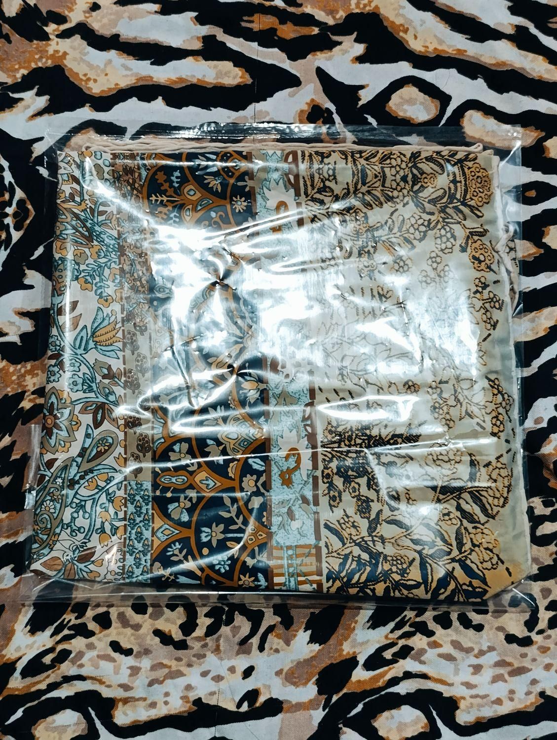 کیسع شال تاناکورا عمده|لباس|یاسوج, |دیوار