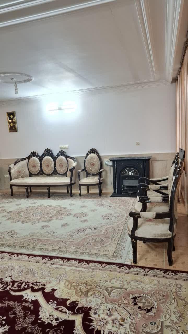 اجاره روزانه/هفتگی/ماهانه منزل ۱۰۰ متری در کاشان|اجارهٔ کوتاه‌مدت آپارتمان و سوئیت|کاشان, زیدی|دیوار