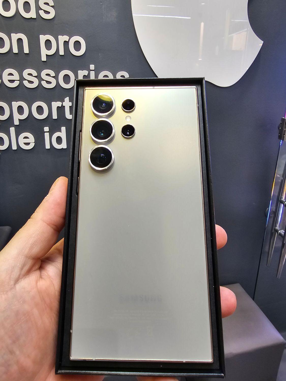 سامسونگ Galaxy S24 Ultra با حافظهٔ ۲۵۶ گیگابایت|موبایل|تهران, گیشا|دیوار