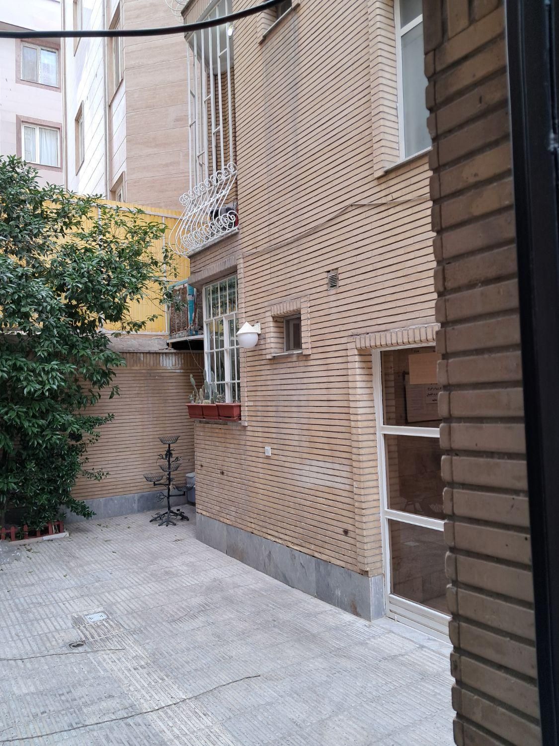 فروش آپارتمان ۵۲ متری ۲ خوابه همکف پیروزی ۶م پاسیو|فروش آپارتمان|تهران, چهارصد دستگاه|دیوار