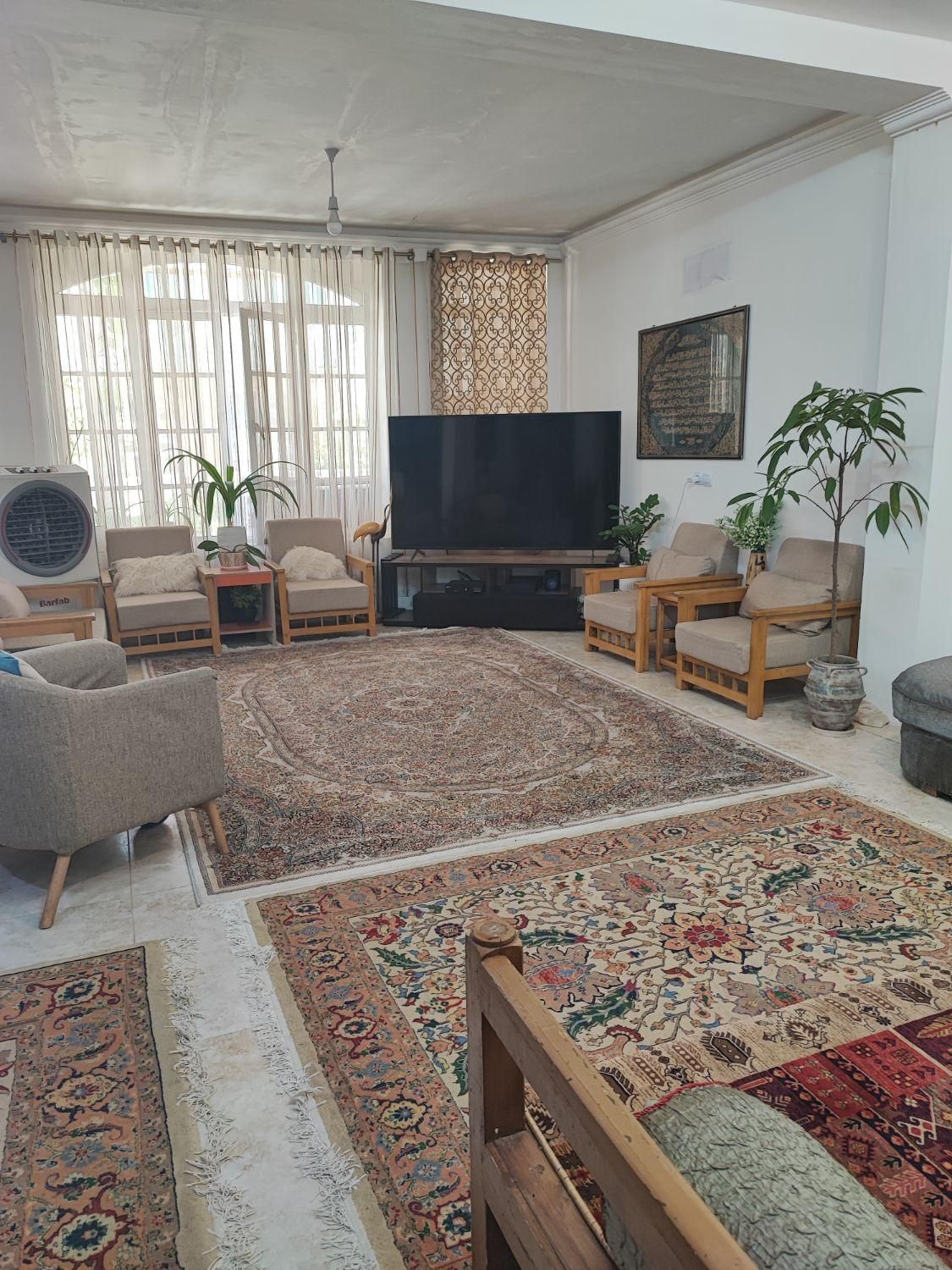 منزل ویلایی دو طبقه/مجزا/ فول بازسازی شده|فروش خانه و ویلا|شیراز, صاحب دیوان|دیوار