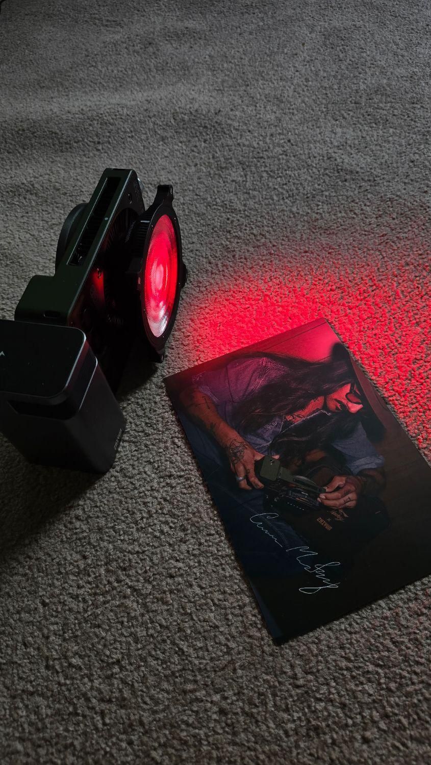 نور عکاسی و فیلمبرداری ژیون zhiyun x100 rgb|دوربین عکاسی و فیلم‌برداری|تهران, فلسطین (میدان انقلاب)|دیوار