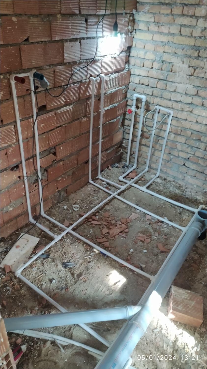 لوله کشی آب.فاضلاب و خرده کاری نصب شیرآلات|خدمات پیشه و مهارت|اردبیل, |دیوار