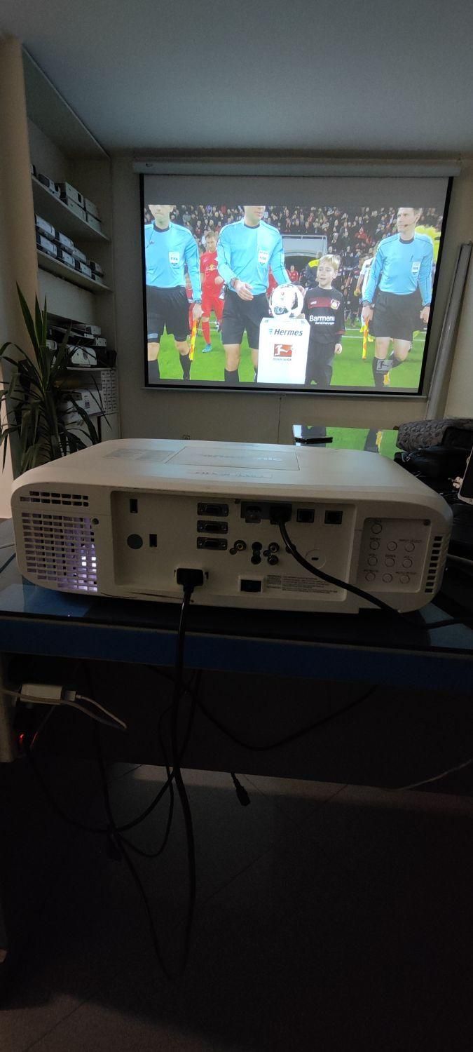 ویدئو پروژکتور سری سینمایی|تلویزیون و پروژکتور|تهران, فلسطین (میدان انقلاب)|دیوار