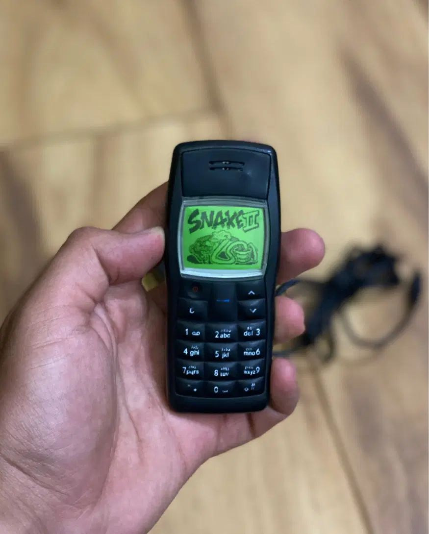 گوشی موبایل زیرخاکی نایاب نوکیا 1100 Nokia ساده|موبایل|تهران, نیاوران|دیوار