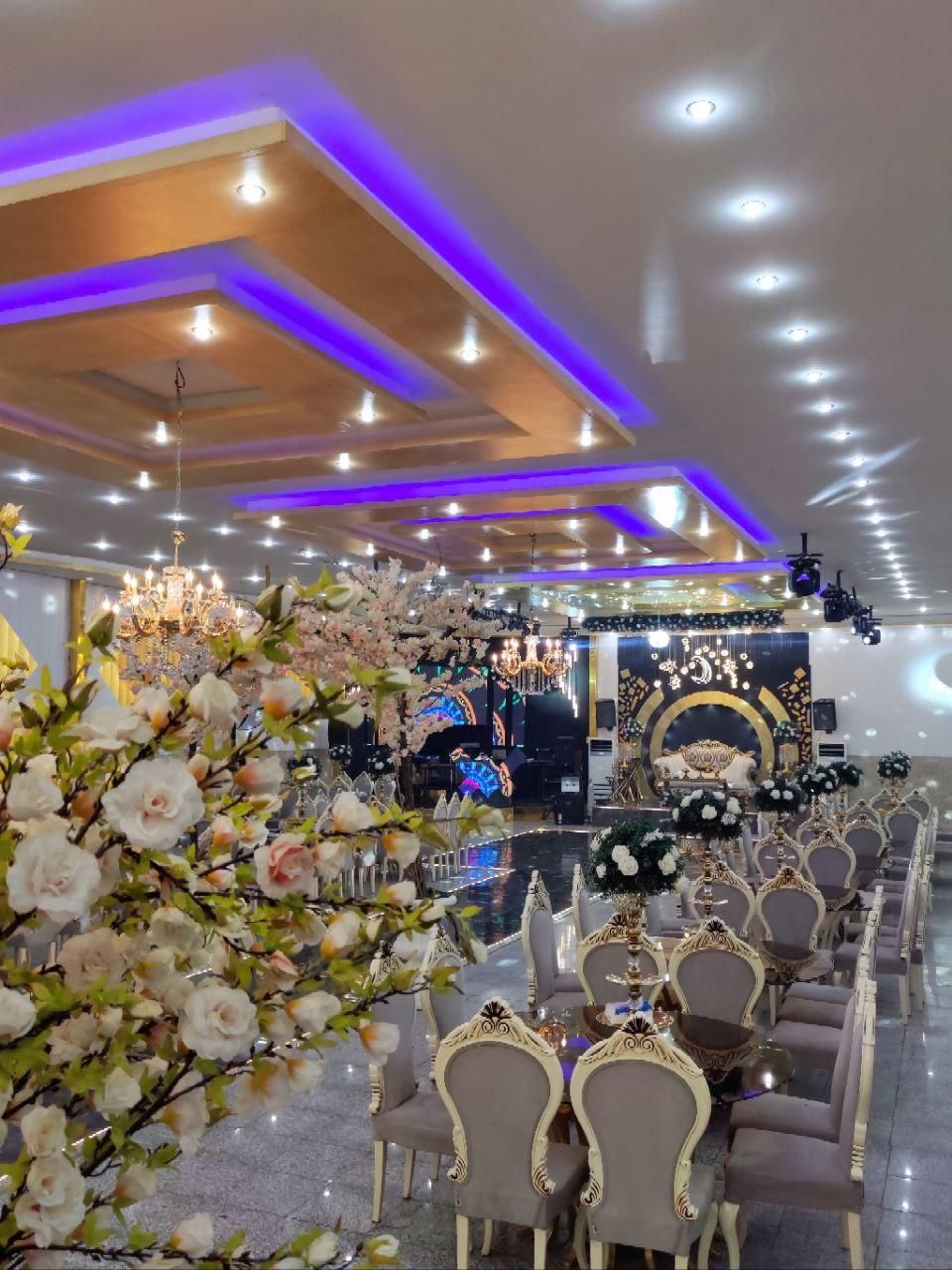 تالار باغ مجلل گلریزان|خدمات پذیرایی، مراسم|فردیس, ثابتی|دیوار