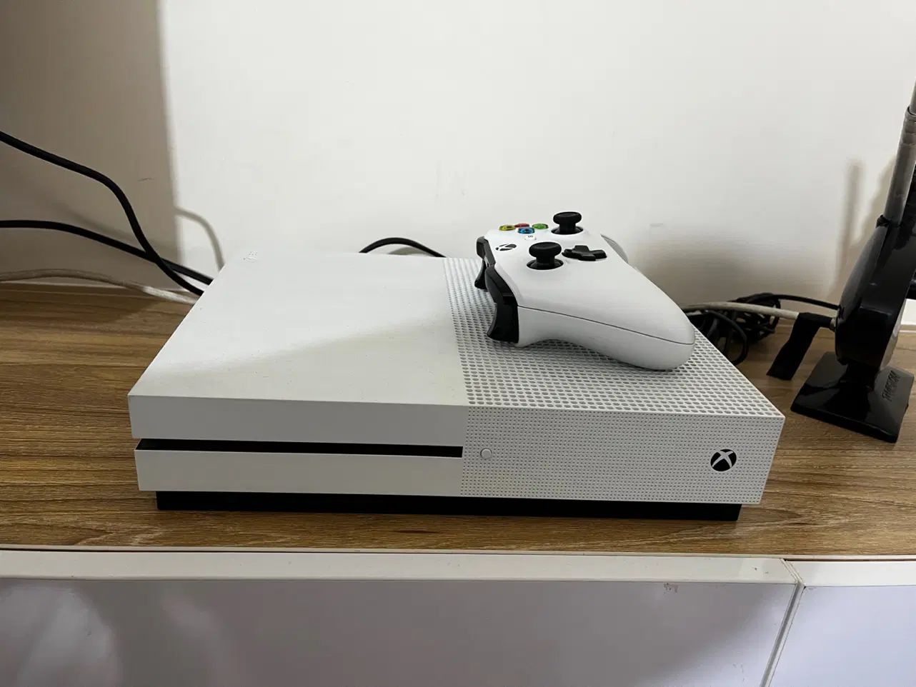 Xbox One S 1T|کنسول، بازی ویدئویی و آنلاین|رشت, جهاد|دیوار