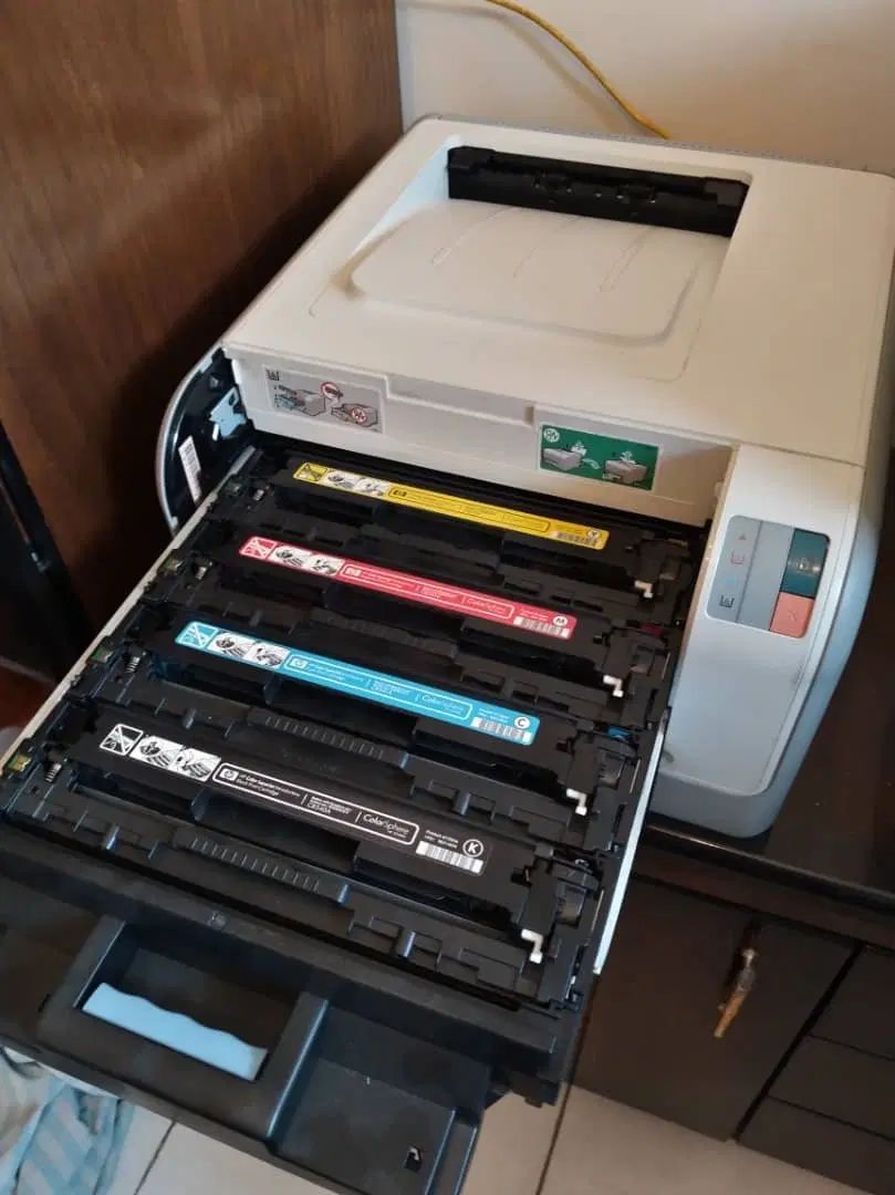 پرینتر لیزری hp CP1215|پرینتر، اسکنر، کپی، فکس|تهران, مرزداران|دیوار