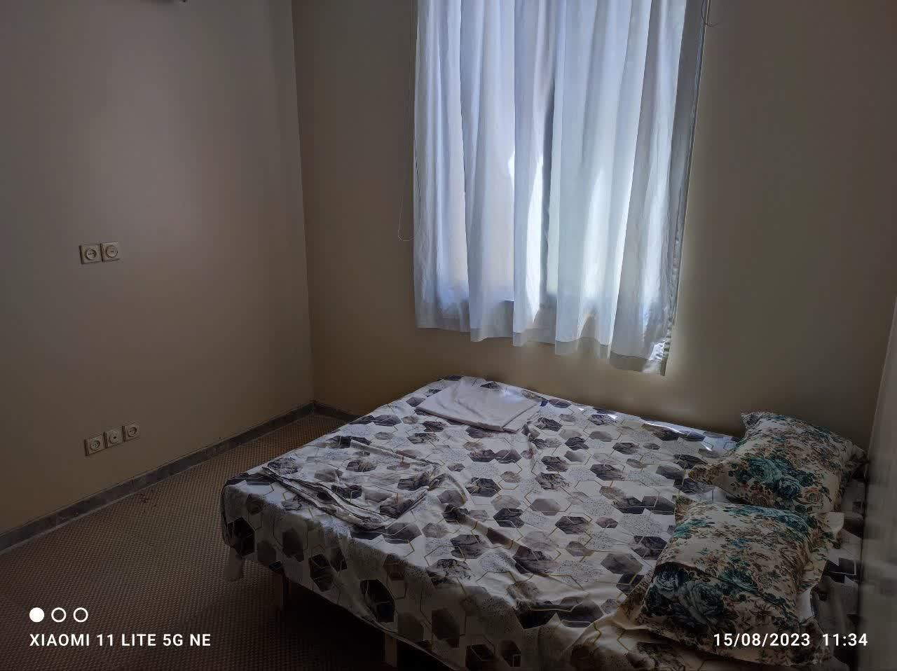 طبقه همکف وسط شهر نزدیک میدان نقش جهان وبازار|اجارهٔ کوتاهمدت آپارتمان و سوئیت|اصفهان, شهشهان|دیوار