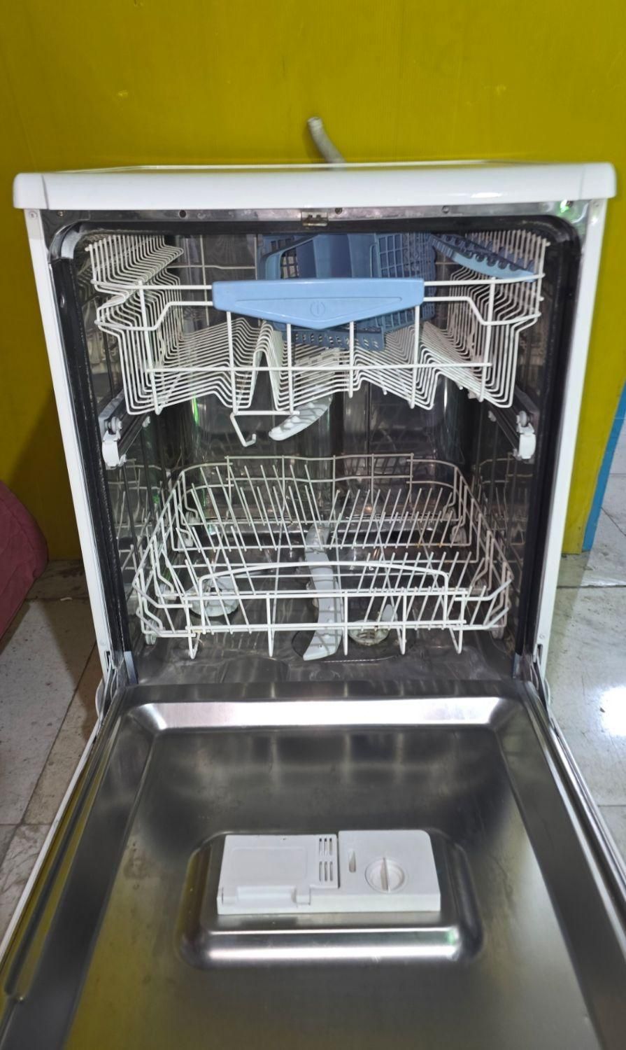 ماشین ظرفشویی کارکرده ایندزیت۱۲نفره شستشوبابخار|ماشین ظرفشویی|تهران, تهرانپارس شرقی|دیوار