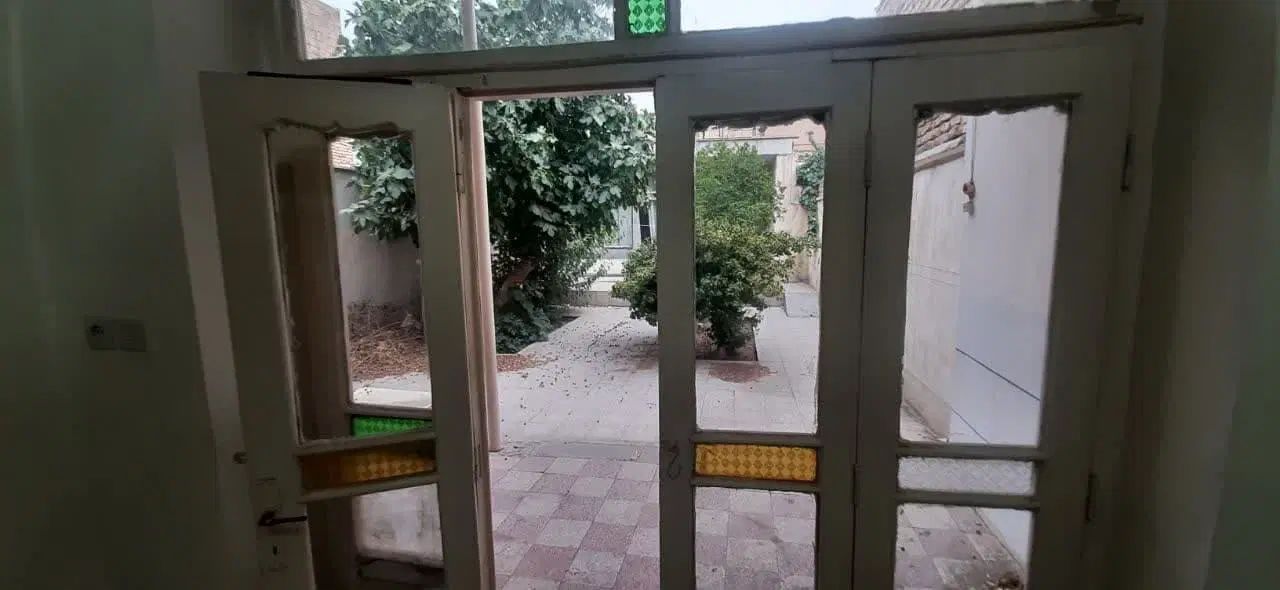 منزل آهن آجر خوش قیمت خیابان گلبهار غربی|فروش خانه و ویلا|نجف‌آباد, گلبهار|دیوار