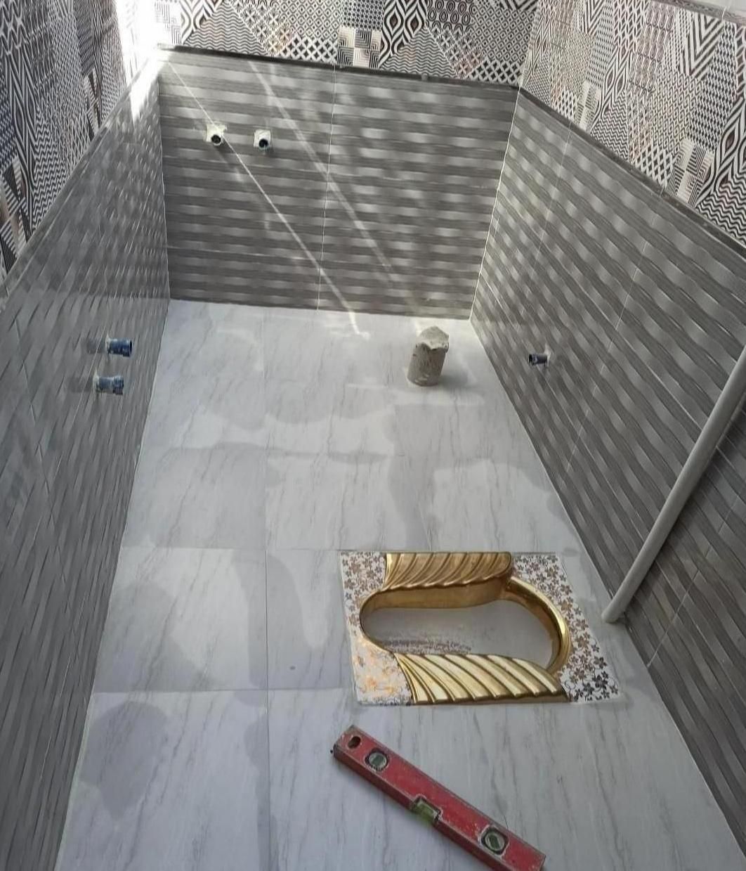 کاشی کاری سرامیک کاری کلیه کارای ساختمانی|خدمات پیشه و مهارت|کرج, باغستان|دیوار