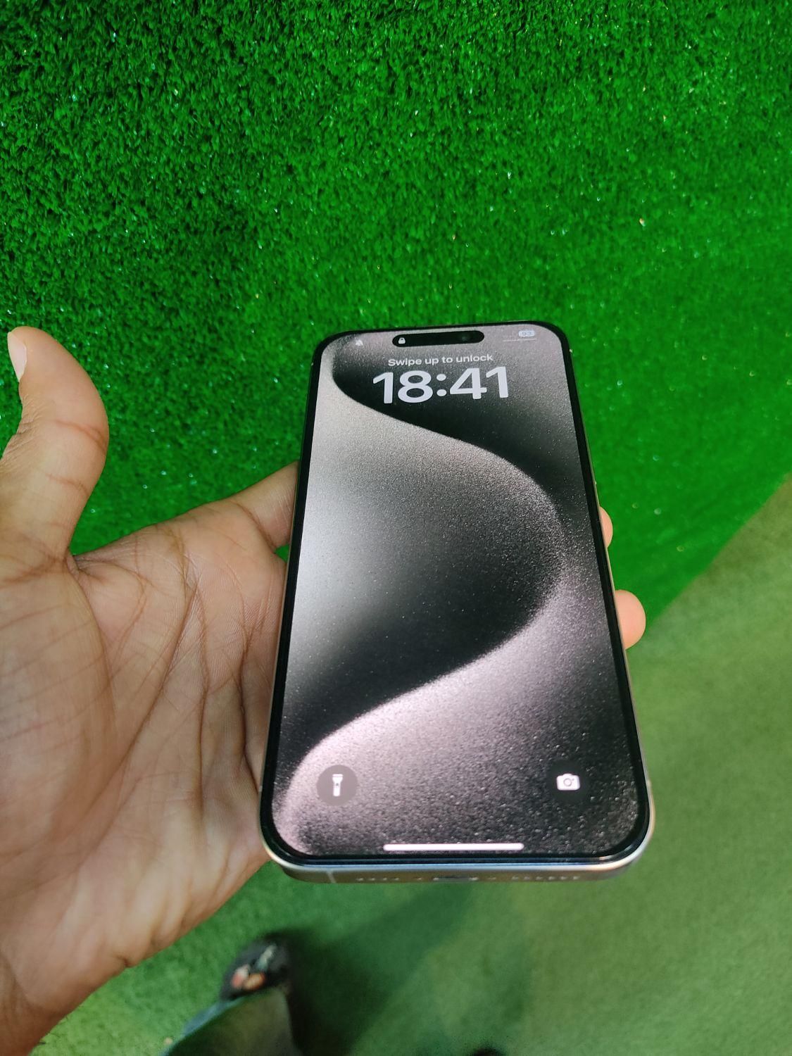 اپل iPhone 15 Pro Max با حافظهٔ ۲۵۶ گیگابایت|موبایل|بندرعباس, |دیوار
