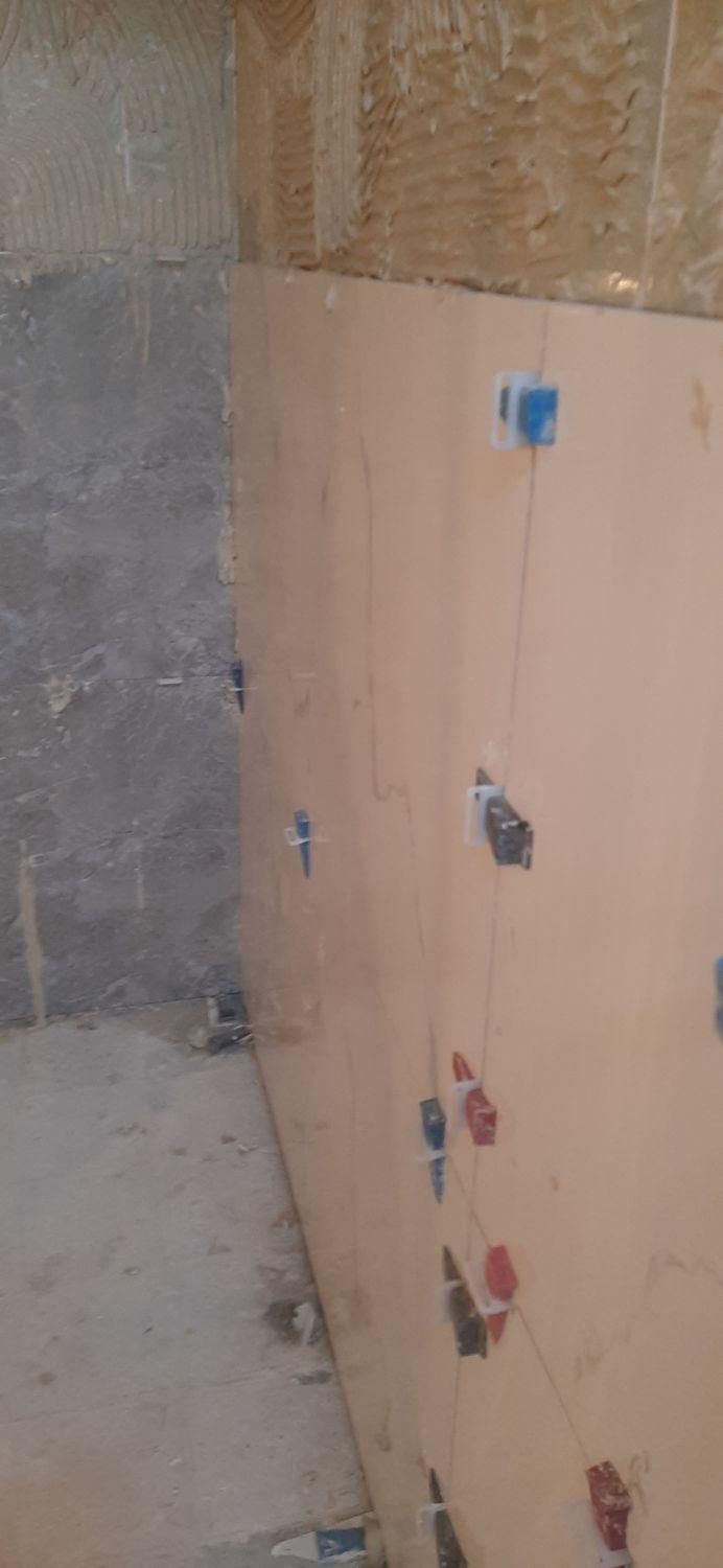 بنایی کاشی سرامیک کاری سیمان ایزوگام رفع نم سرویس|خدمات پیشه و مهارت|کرج, گلشهر|دیوار