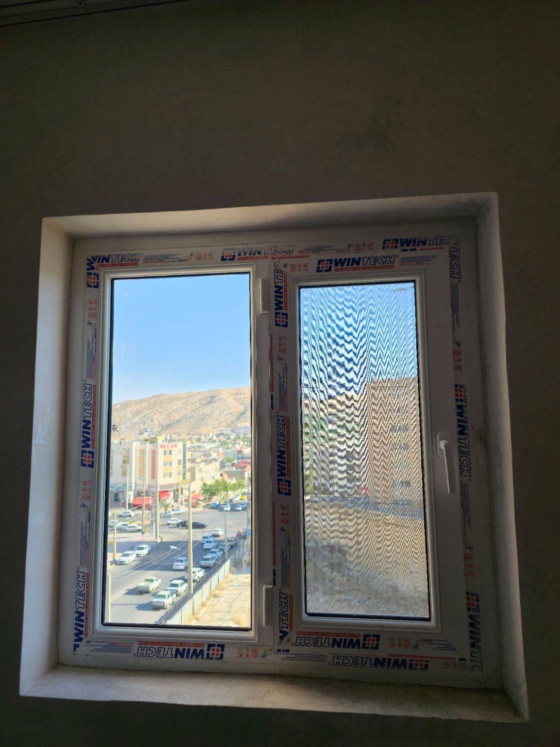 تولید و نصب درب و پنجره دوجداره و توری پلیسه ای|خدمات پیشه و مهارت|صدرا-فارس, فاز ۲|دیوار