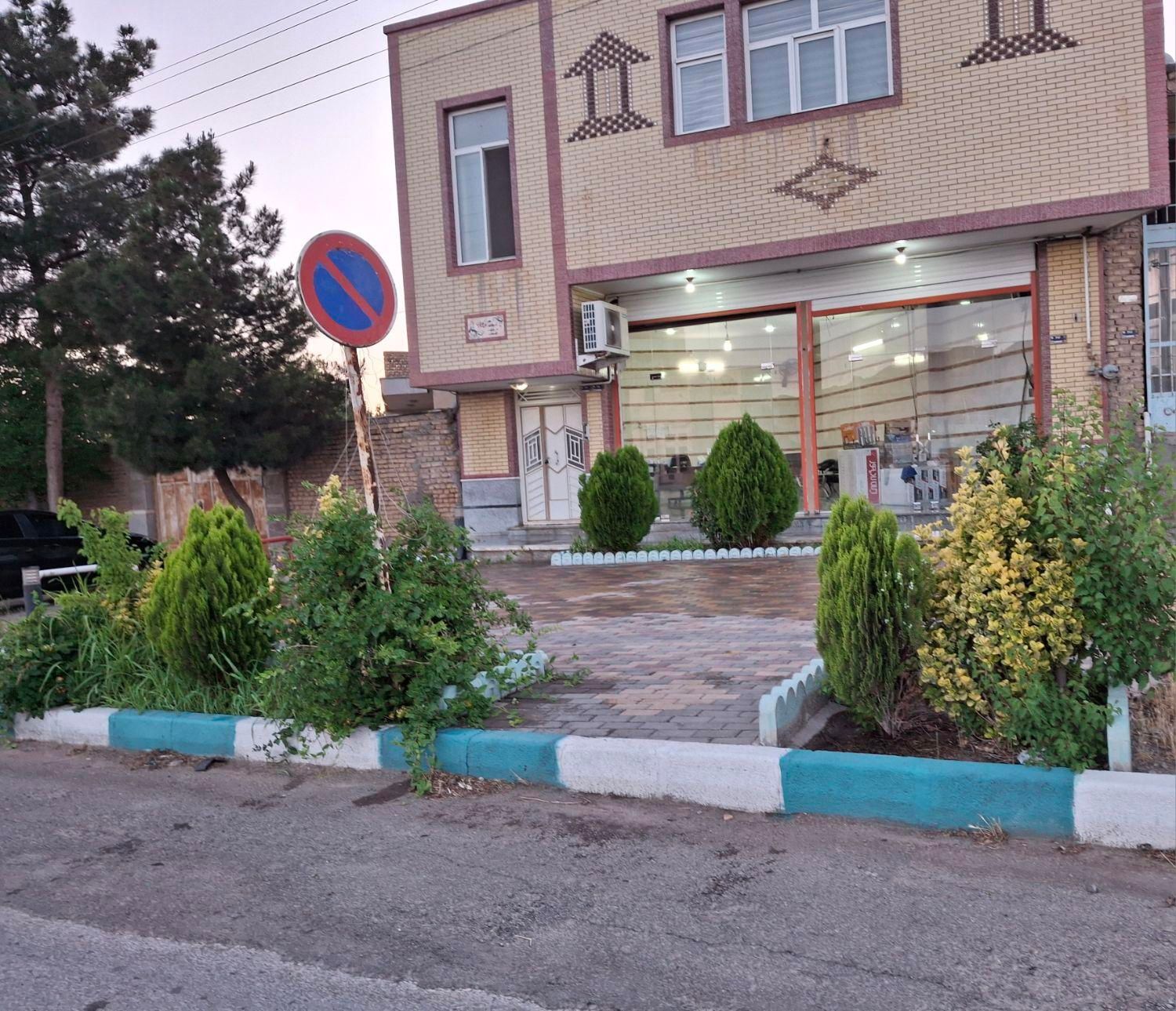 ملک تجاری  مسکونی.اسکلت بتن .زمین ۵۱ متر.|فروش مغازه و غرفه|کوهپایه, |دیوار