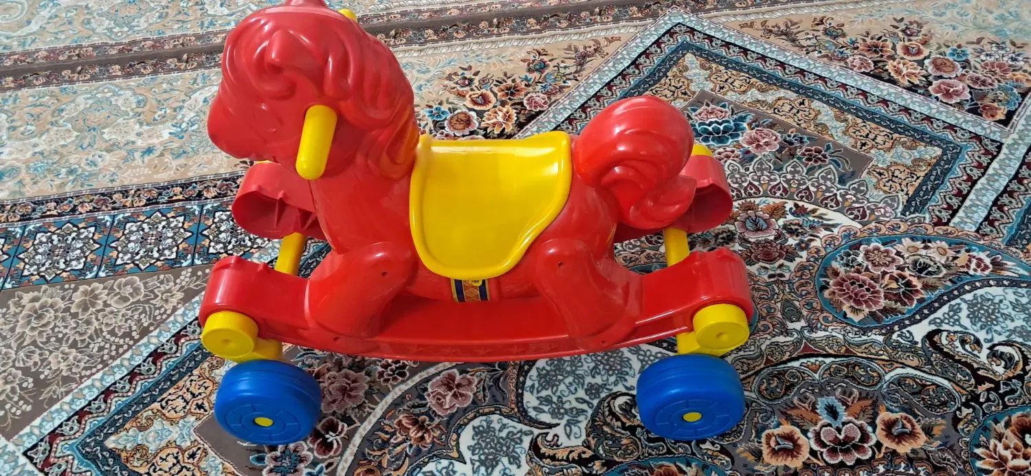اسب دو کاره بدون باتری|اسباب‌بازی بچه|اصفهان, لیمجیر|دیوار