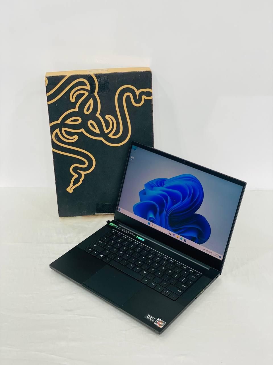 لپتاپ گیمینگ ریزرrazer rz09-0427 RYZEN 9-6900HX|رایانه همراه|تهران, میدان ولیعصر|دیوار