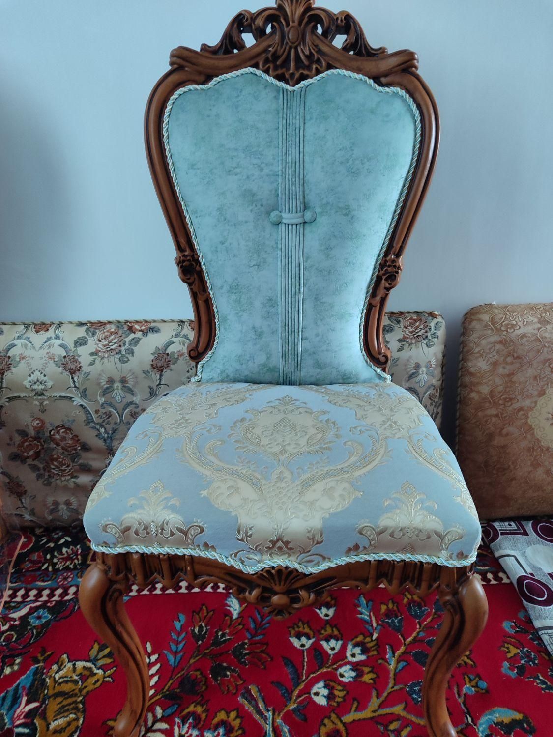 مبل سلطنتی درجه یک|مبلمان خانگی و میز عسلی|تهران, حصارک|دیوار