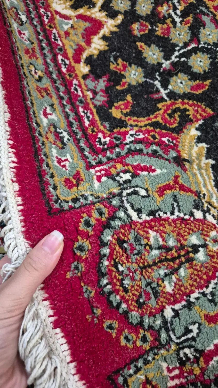 فروش فرش ۶ متری گلرخ کاشان وفرش کناره ماشینی|فرش|رشت, سعدی (تختی)|دیوار