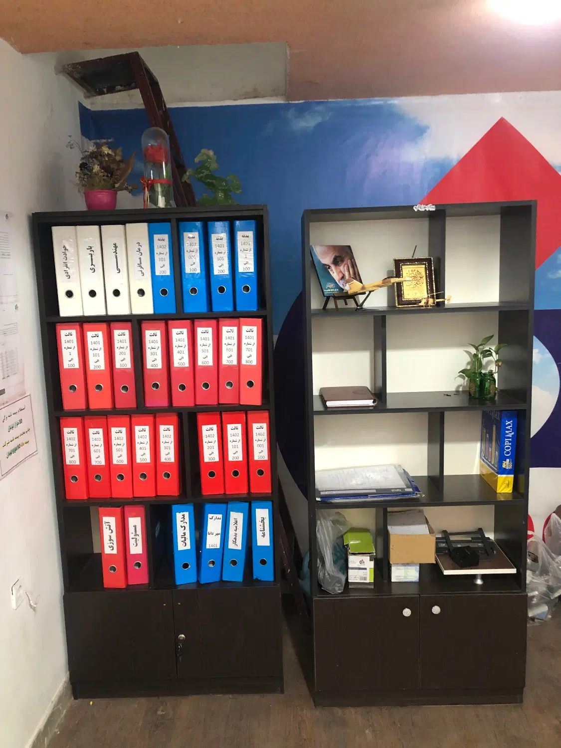 کتابخانه ، جای زونکن|کتابخانه، شلف، قفسه‌های دیواری|تهران, جی|دیوار